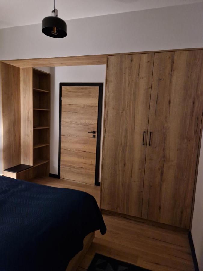 Prestige-28 Lägenhet Zator Exteriör bild