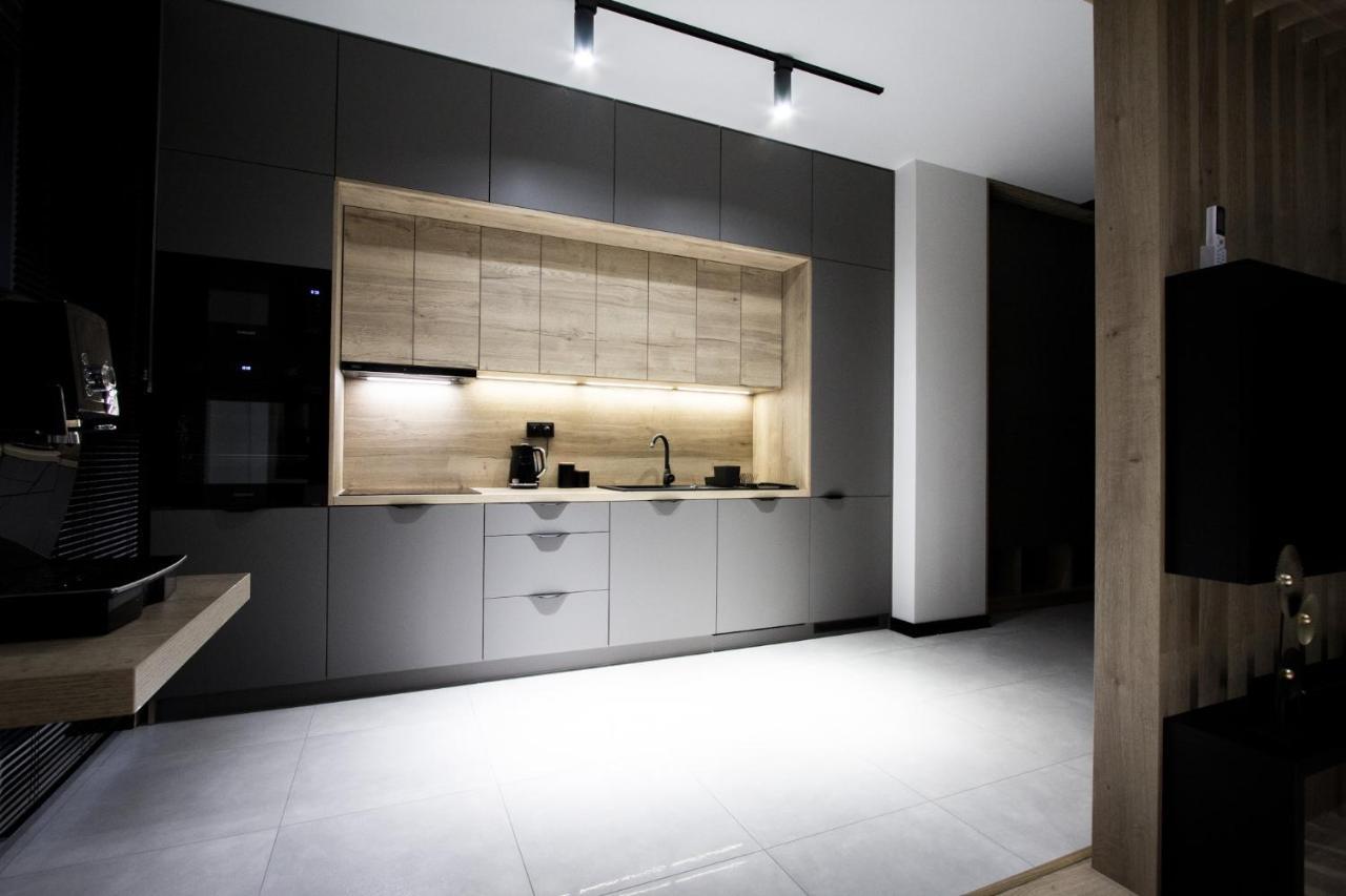 Prestige-28 Lägenhet Zator Exteriör bild